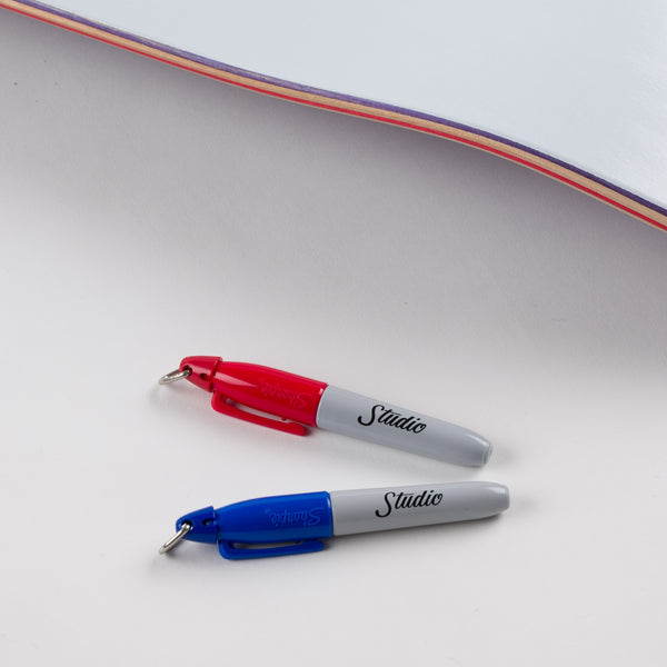 THE WHITE BOARD - SKATEBOARD